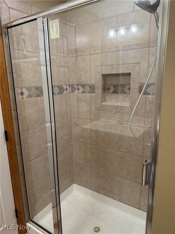 7813 Empire Ct, Holland, OH 43528 - photo 46