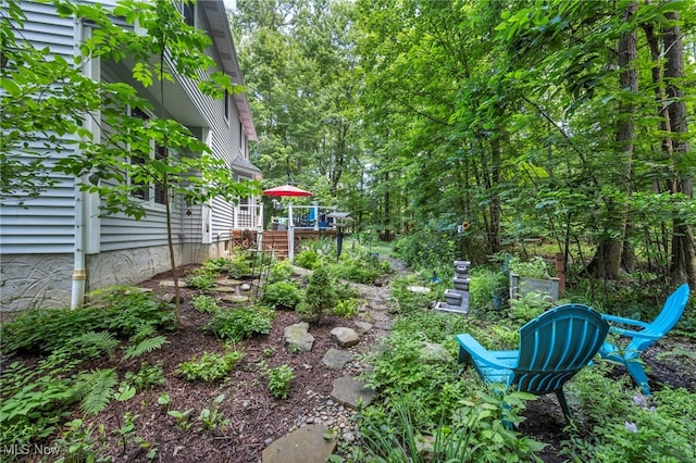 949 S Medina Line Rd, Wadsworth, OH 44281 - view of yard with a deck