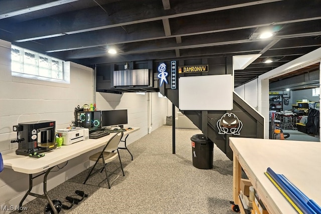 13806 Carpenter Rd, Garfield Heights, OH 44125 - basement with an office area