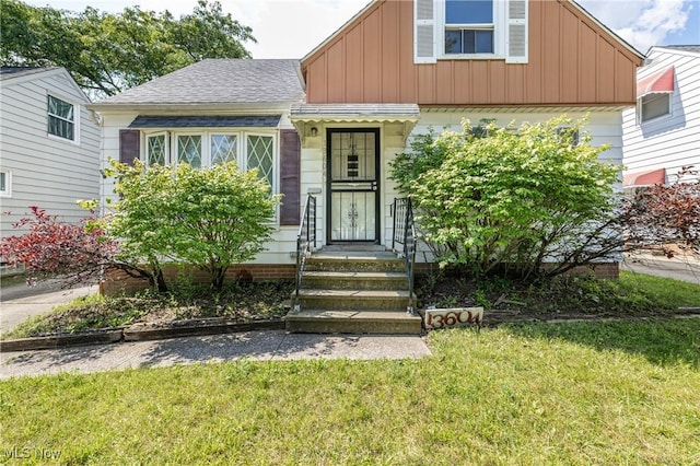 13604 Oak Park Blvd, Garfield Heights, OH 44125 - photo 2