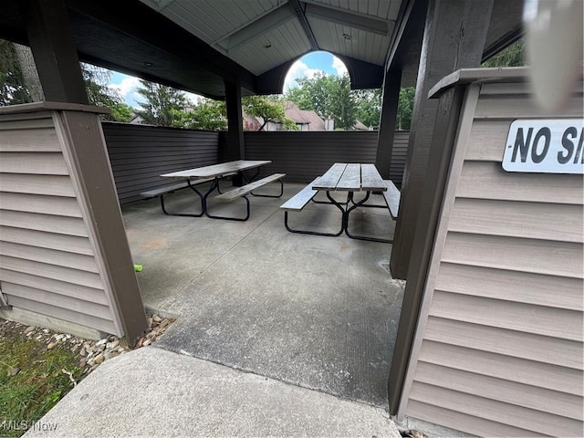 3871 Northwoods Ct NE, Warren, OH 44483 - photo 22