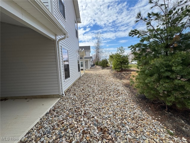32054 Tuscan Ln Unit L-2, Avon Lake, OH 44012 - view of yard