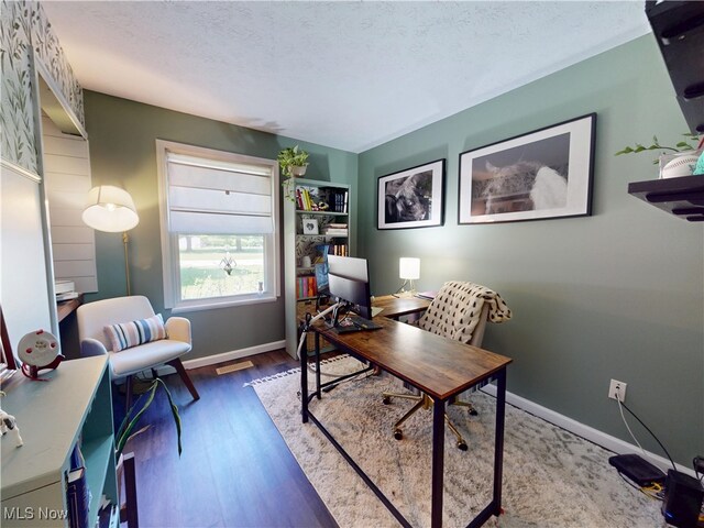 170 E Parkway Dr, Madison, OH 44057 - photo 15