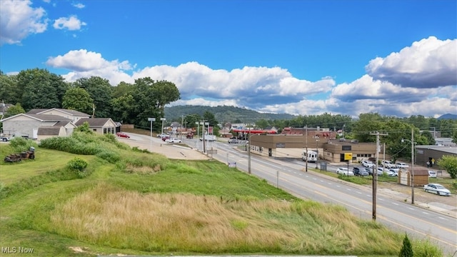 1015 7th St, Parkersburg, WV 26101