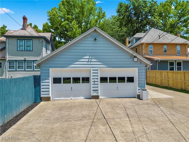 813 3rd St, Marietta, OH 45750 - garage with concrete driveway