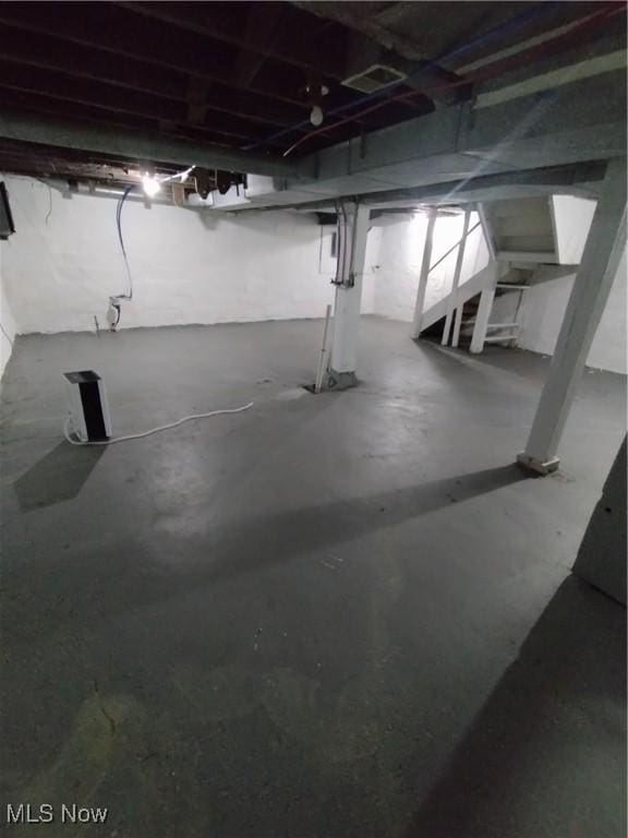 207 E Lucius Ave, Youngstown, OH 44507 - view of unfinished basement