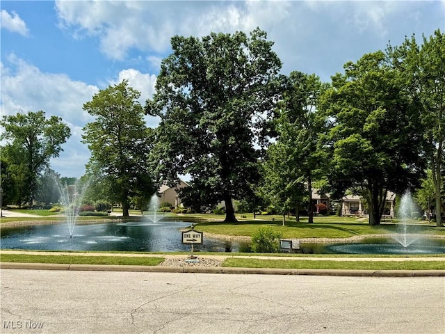 867 Danbury Way, Columbiana, OH 44408