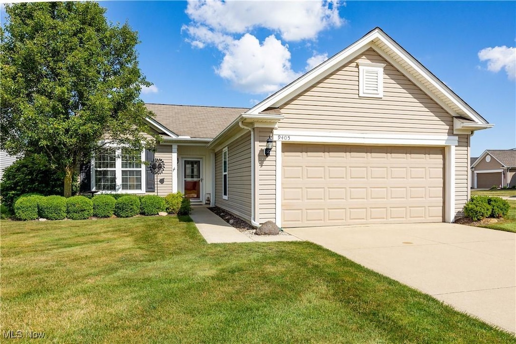 9405 Harvard Dr, North Ridgeville, OH 44039 - photo 1