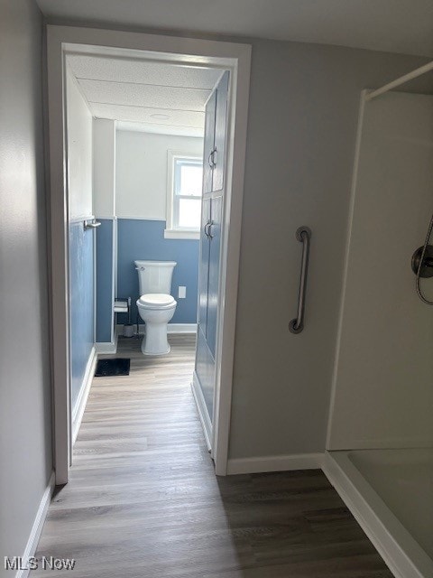 206 Fowler, Cortland, OH 44410 - full bath with a shower stall and wood finished floors