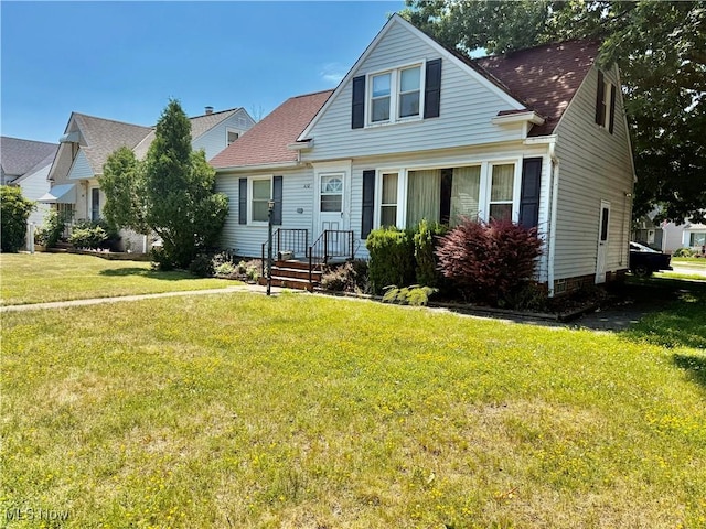 410 Maplewood Dr, Willowick, OH 44095 - photo 1