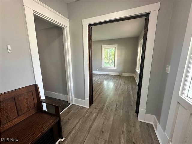 38 Franklin Ave, Niles, OH 44446 - hall with wood finished floors and baseboards