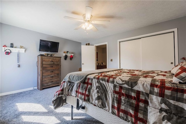 1582 Hilda Ave, Lakemore, OH 44250 - bedroom featuring carpet, a closet, and ceiling fan