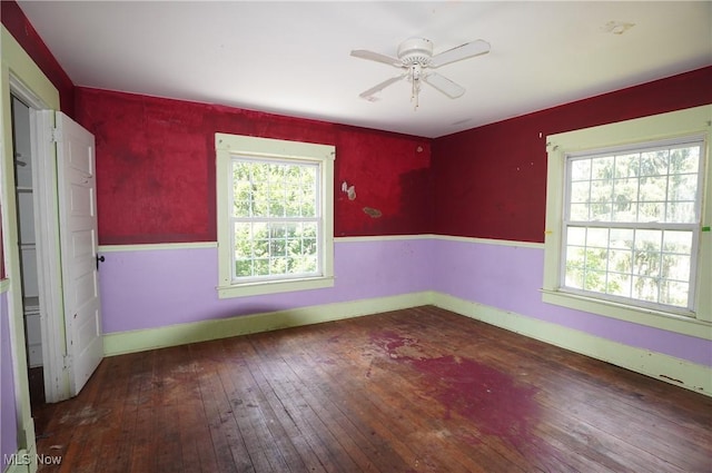 664 N Ellsworth Ave, Salem, OH 44460 - empty room with wood-type flooring and a ceiling fan
