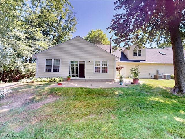 448 Scarborough Ln, Painesville, OH 44077 - photo 33