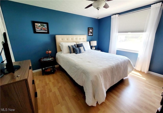 2977 Pirates Cv, Aurora, OH 44202 - bedroom featuring light wood finished floors and a ceiling fan