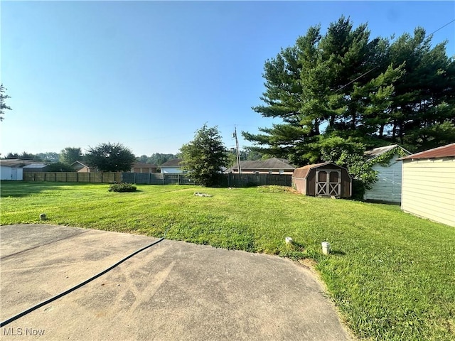 16707 Terrace Ave, Caldwell, OH 43724 - view of yard with a storage unit