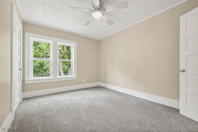 6434 Union Ave NE, Alliance, OH 44601 - unfurnished room featuring carpet flooring and a ceiling fan