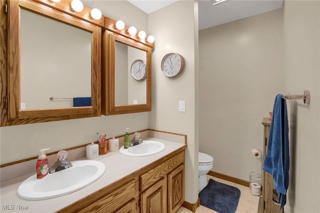 45330 Maple View Cir, Caldwell, OH 43724 - bathroom with toilet and double vanity