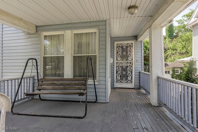 1744 Northfield Ave, East Cleveland, OH 44112 - doorway to property with covered porch