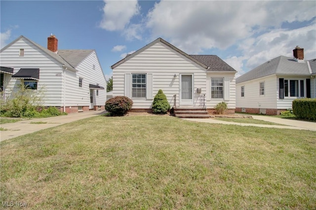 4606 Maplecrest Ave, Parma, OH 44134 - view of front of house with a front lawn
