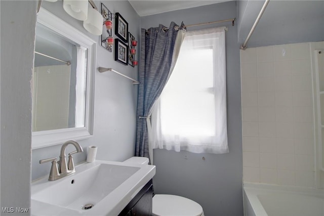 4606 Maplecrest Ave, Parma, OH 44134 - bathroom with vanity and shower / bath combination