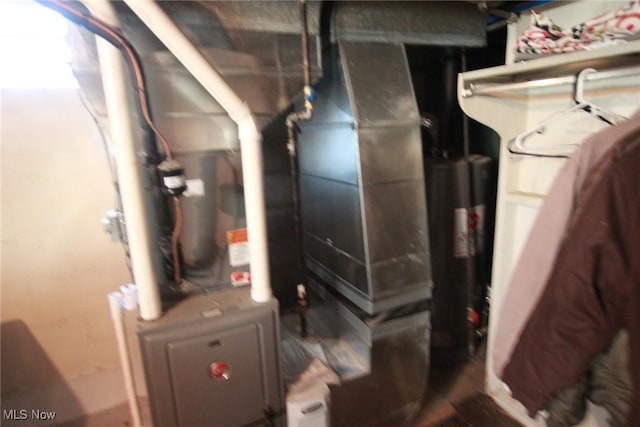 72 S Hartford Ave, Youngstown, OH 44509 - view of utility room