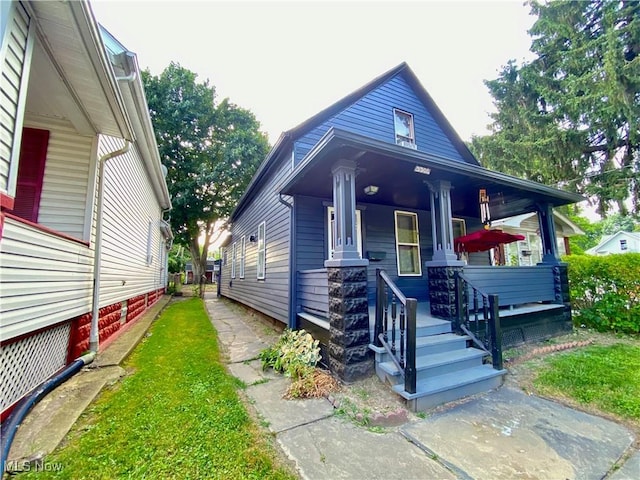 3306 W 56th St, Cleveland, OH 44102 - photo 2
