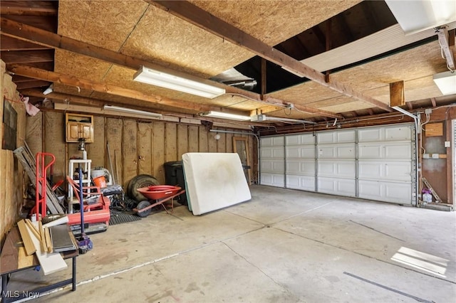 1811 Stepney St, Niles, OH 44446 - view of garage