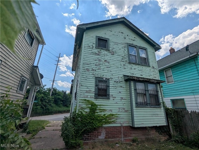 14717 Orinoco Ave, East Cleveland, OH 44112 - rear view of house