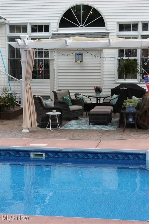 660 Rustic Knoll Dr, Kent, OH 44240 - outdoor pool with a patio and outdoor lounge area