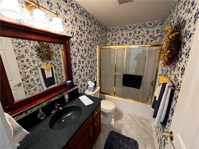 660 Rustic Knoll Dr, Kent, OH 44240 - full bathroom with vanity, bath / shower combo with glass door, and wallpapered walls