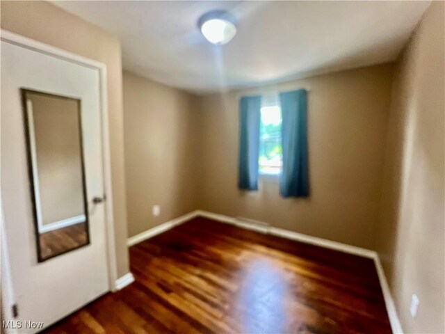 518 Ohio Ave, Martins Ferry, OH 43935 - photo 11