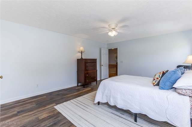 1648 E Turkey Run Dr, Newark, OH 43055 - bedroom with wood finished floors and ceiling fan