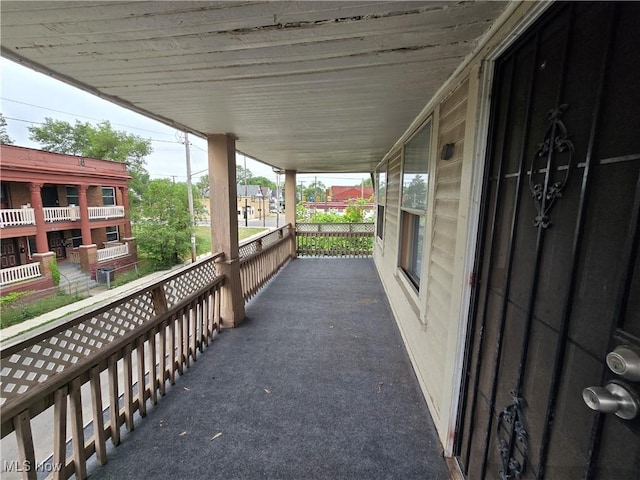 10515 Greenlawn Ave, Cleveland, OH 44108 - photo 15