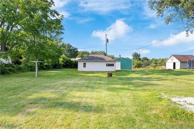 115 Coulter St, Creston, OH 44217 - view of green lawn