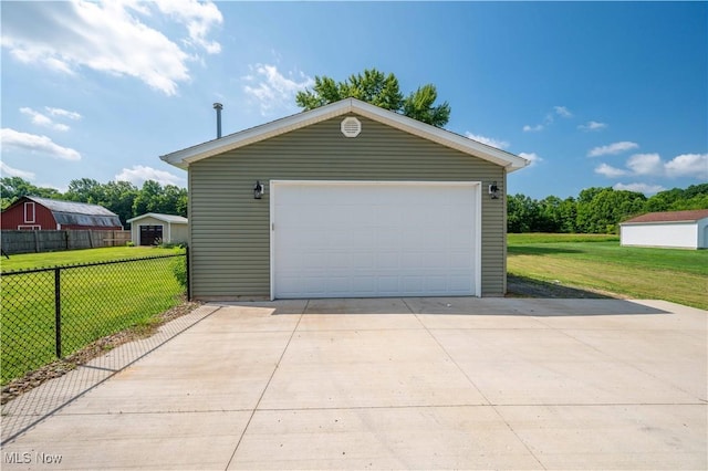 2835 Hallock Young Rd SW, Warren, OH 44481 - view of detached garage