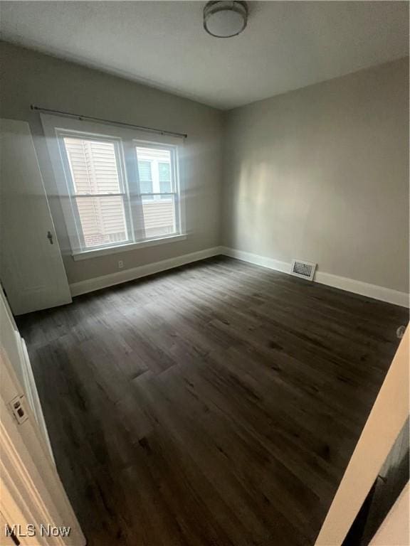 15316 Lydian Ave, Cleveland, OH 44111 - photo 11