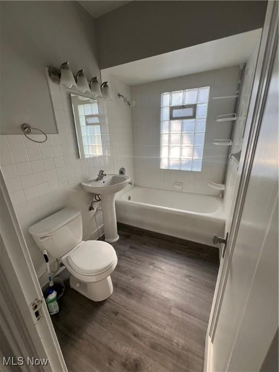 15316 Lydian Ave, Cleveland, OH 44111 - photo 22