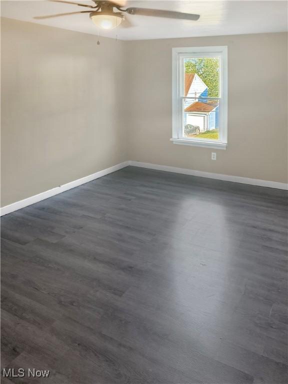 1209 Courtland Rd, Weirton, WV 26062 - unfurnished room with ceiling fan and dark wood finished floors