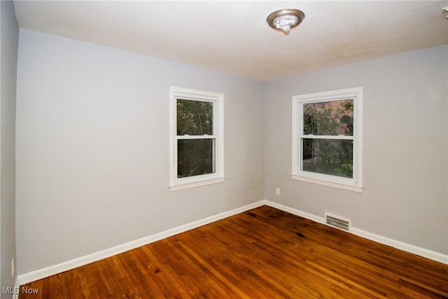 915 Clarence Rd, Cleveland Heights, OH 44121 - photo 14