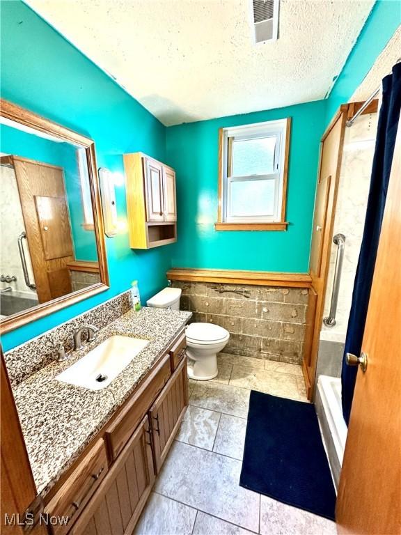 717 Circle Dr, Belpre, OH 45714 - photo 8