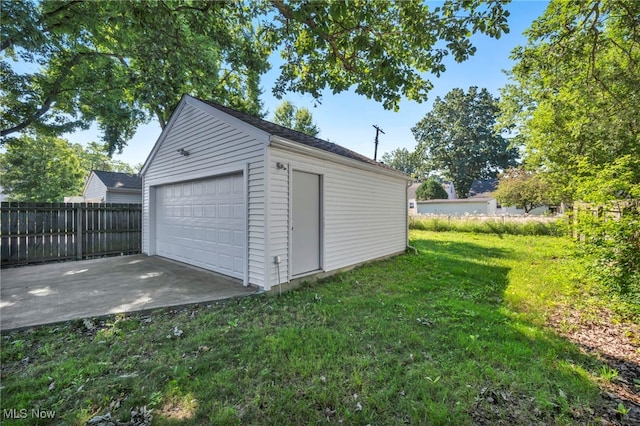 24850 Shoreview Ave, Euclid, OH 44123 - view of detached garage