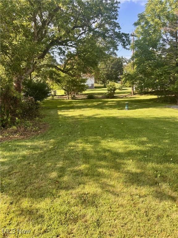 8 E Main St, New Concord, OH 43762 - view of grassy yard