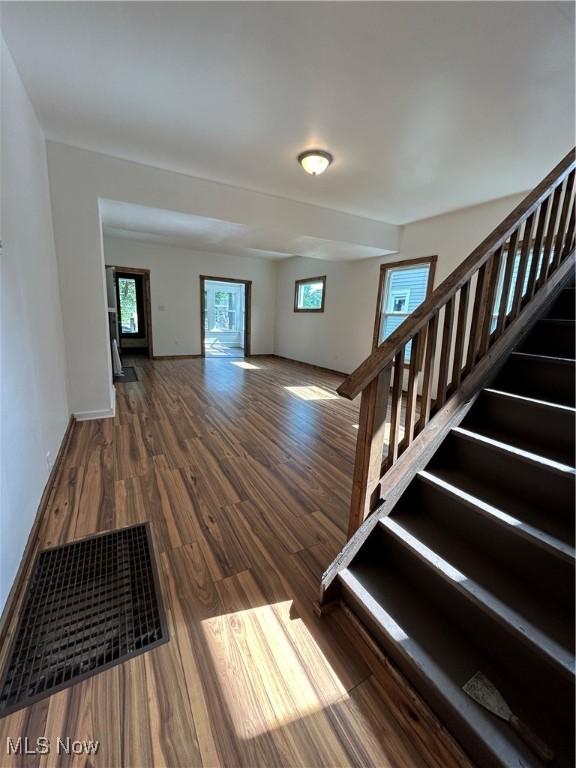 3609 Archwood Ave, Cleveland, OH 44109 - photo 6