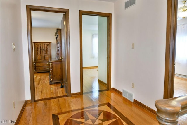 8518 Four Seasons Trl, Poland, OH 44514 - corridor featuring wood finished floors