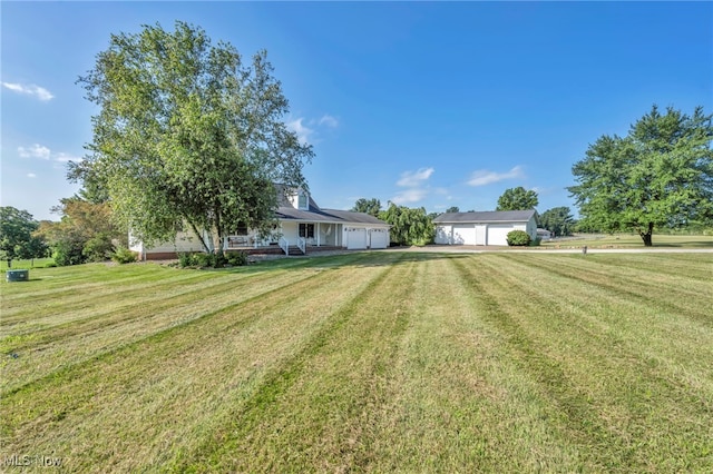 9827 Akron Rd, Rittman, OH 44270 - view of grassy yard