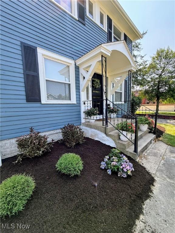 1675 Roosevelt Ave, Lakewood, OH 44107 - photo 2