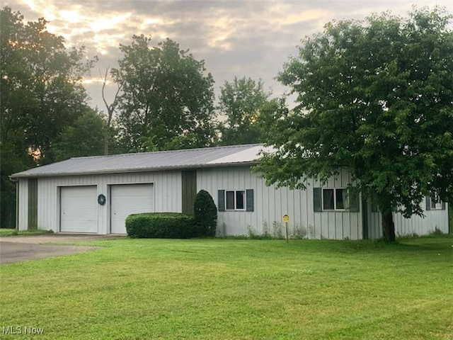 6430 Mcclintocksburg Rd, Newton Falls, OH 44444