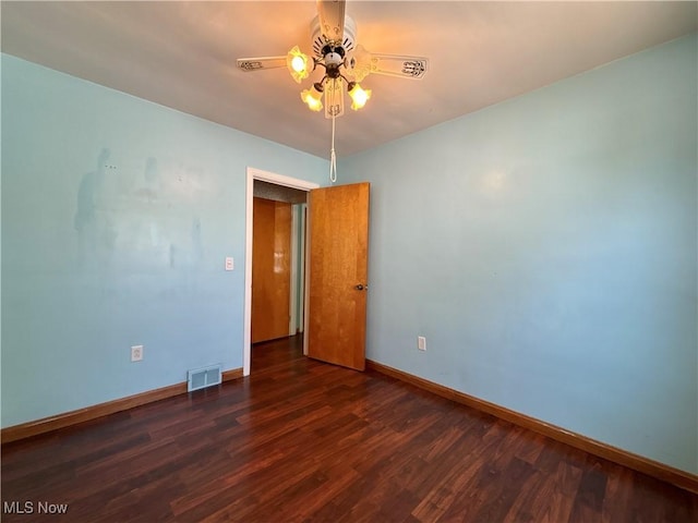 3109 Latimer Ave, Ashtabula, OH 44004 - unfurnished room with a ceiling fan and wood finished floors