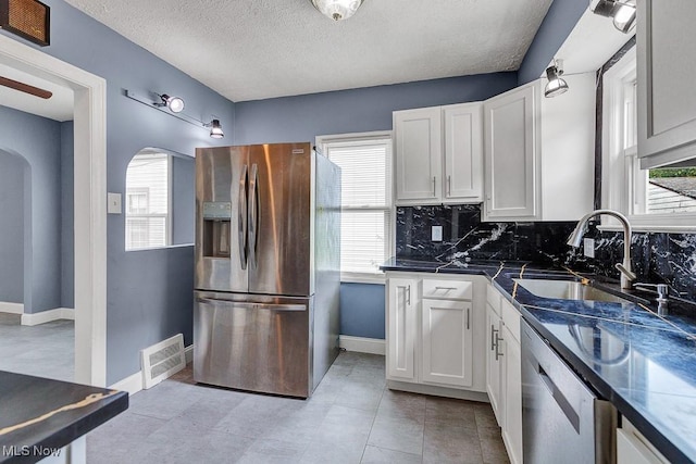 11913 Wayland Ave, Cleveland, OH 44111 - photo 5